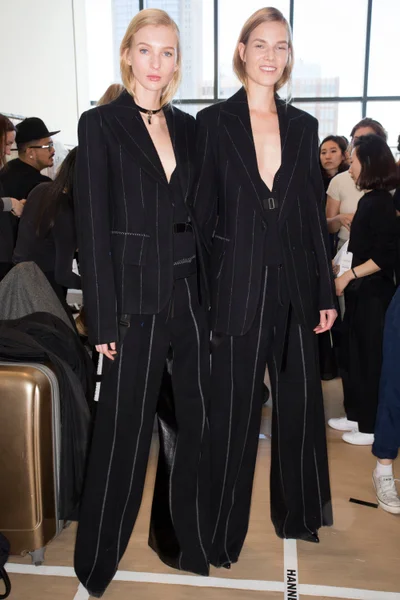 Look 9
